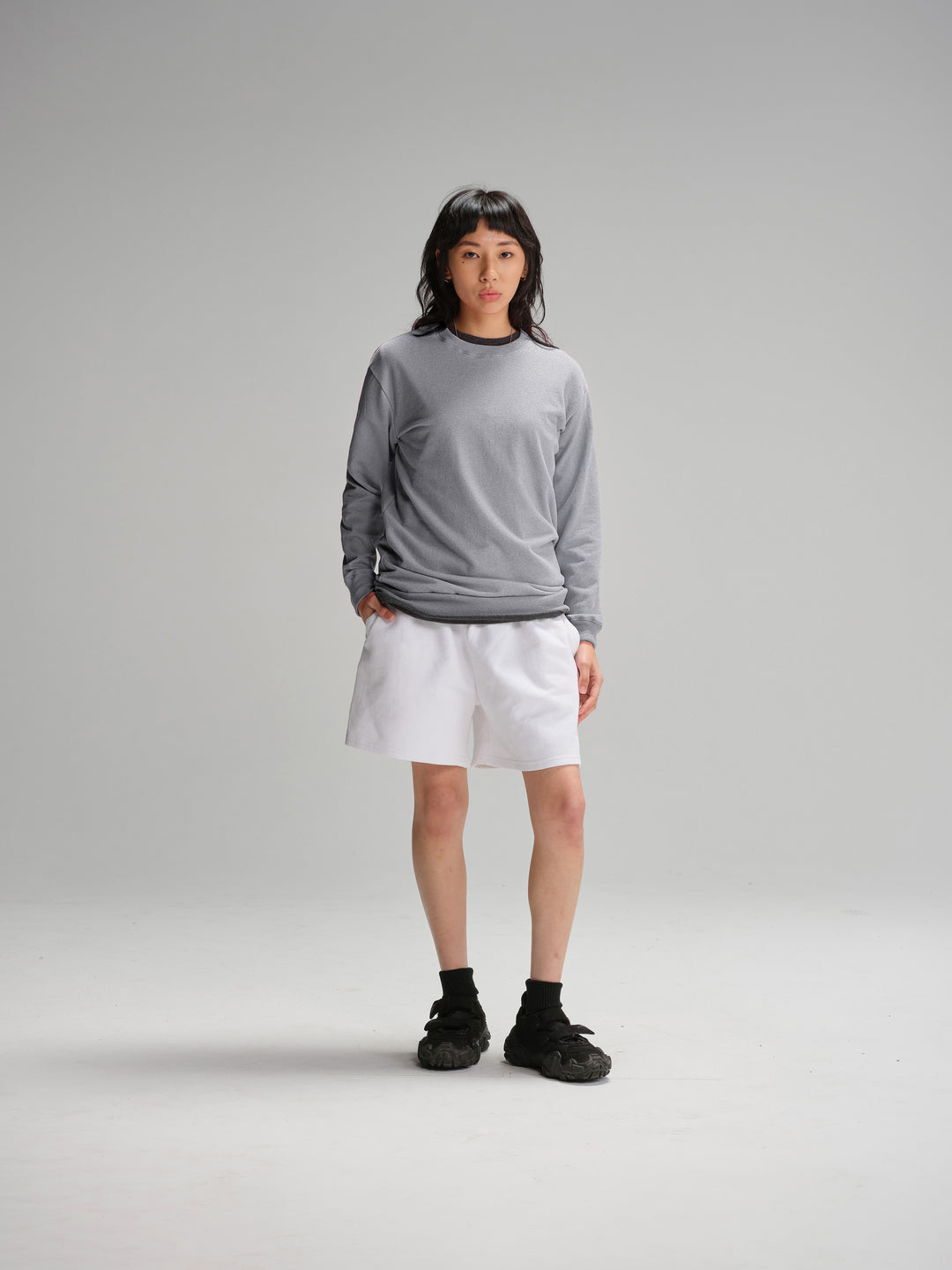 model heather-grey